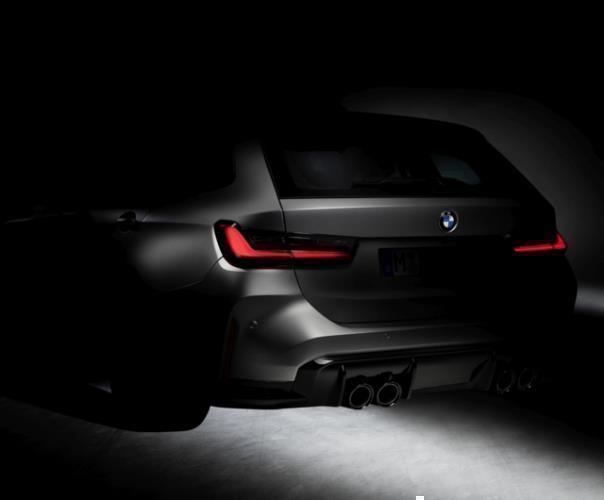 BMW M GmbH startet Testfahrten mit dem ersten BMW M3 Touring.